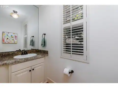 2303 NW STIMPSON LN, Portland, OR 97229 — photo 17