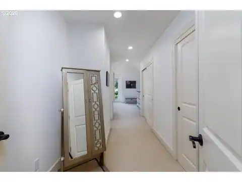 2303 NW STIMPSON LN, Portland, OR 97229 — photo 19