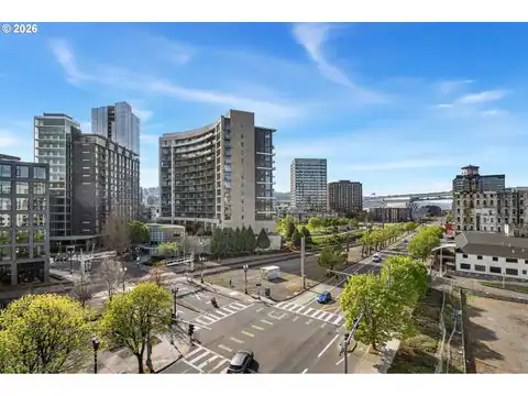 1310 NW NAITO PKWY #707, Portland, OR 97209 — photo 18