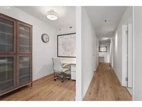 1310 NW NAITO PKWY #707, Portland, OR 97209 — photo 19