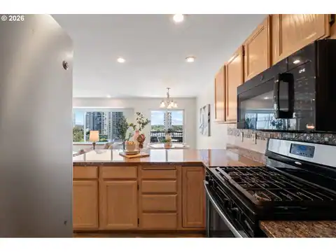 3812 S KELLY AVE #7, Portland, OR 97239 — photo 15