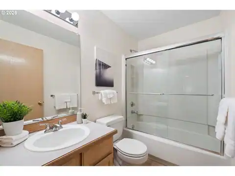 3812 S KELLY AVE #7, Portland, OR 97239 — photo 25