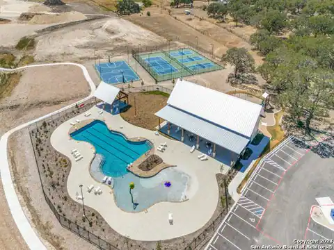 680 ANNABELLE AVE, Bulverde, TX 78163 — photo 3