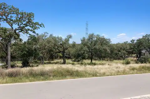 970 BELLE OAKS BLVD, Bulverde, TX 78163 — photo 11