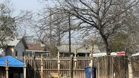 3127 W. Travis, San Antonio, TX 78207 — photo 2