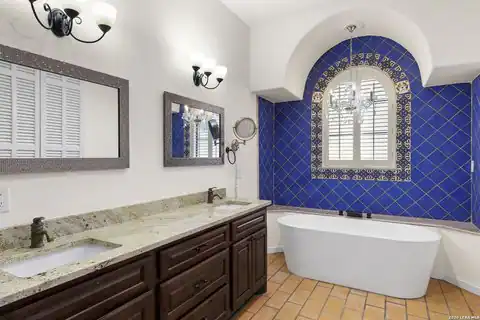 217 Saddle Wood, Comfort, TX 78013 — photo 3