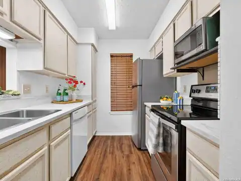 4212 MEDICAL DR #104, San Antonio, TX 78229 — photo 15