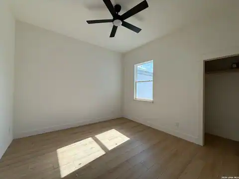 108 MAGNOLIA CIR, Boerne, TX 78006 — photo 7