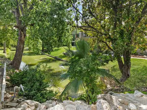 7711 Callaghan #APT 805, San Antonio, TX 78229 — photo 18
