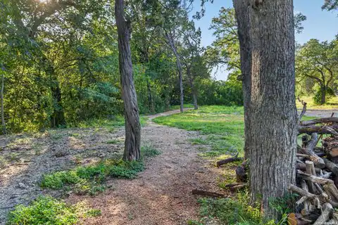 449 SHEPHERDS CROOK, Helotes, TX 78023 — photo 15