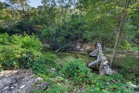 449 SHEPHERDS CROOK, Helotes, TX 78023 — photo 16