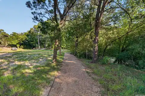 449 SHEPHERDS CROOK, Helotes, TX 78023 — photo 24