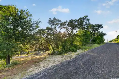 449 SHEPHERDS CROOK, Helotes, TX 78023 — photo 29