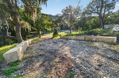 449 SHEPHERDS CROOK, Helotes, TX 78023 — photo 9