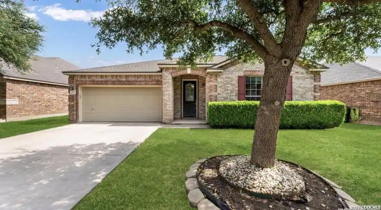 8023 JALANE OAKS, San Antonio, TX 78255