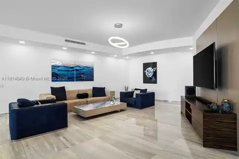 18555 Collins Ave #2105, Sunny Isles Beach, FL 33160 — photo 10