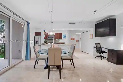 19900 E Country Club Dr #212, Aventura, FL 33180 — photo 4