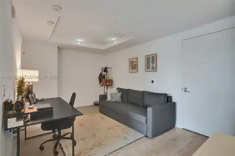 121 NE 34th St #902, Miami, FL 33137 — photo 14