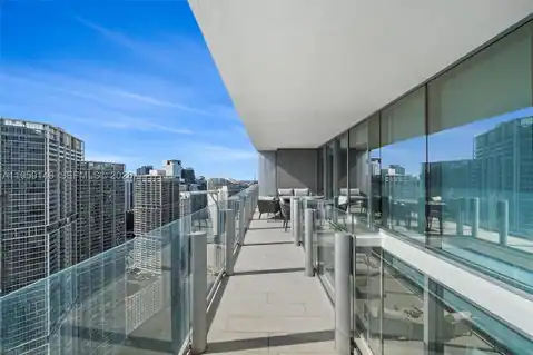 300 Biscayne Blvd Way #4602, Miami, FL 33131 — photo 29