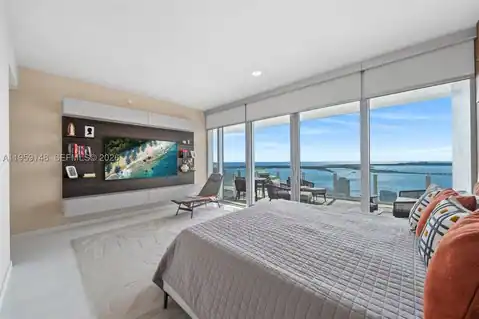 300 Biscayne Blvd Way #4602, Miami, FL 33131 — photo 3