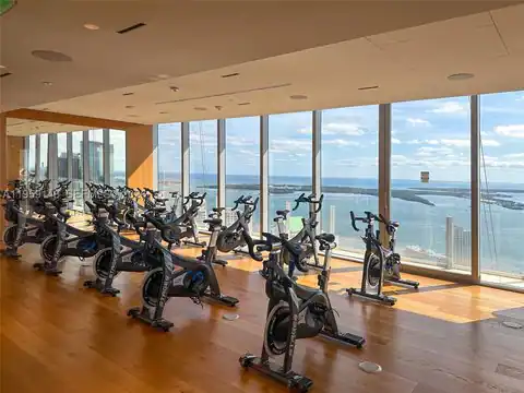 300 Biscayne Blvd Way #4602, Miami, FL 33131 — photo 36