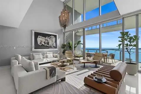 300 Biscayne Blvd Way #4602, Miami, FL 33131 — photo 4