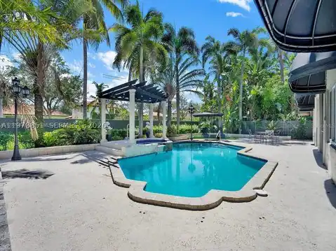 15945 NW 82nd Ct, Miami Lakes, FL 33016 — photo 12