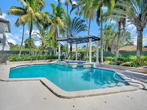 15945 NW 82nd Ct, Miami Lakes, FL 33016 — photo 13