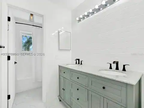 15945 NW 82nd Ct, Miami Lakes, FL 33016 — photo 22