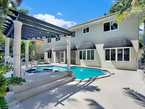 15945 NW 82nd Ct, Miami Lakes, FL 33016 — photo 3