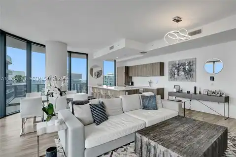801 S Miami Ave #4901, Miami, FL 33130 — photo 2