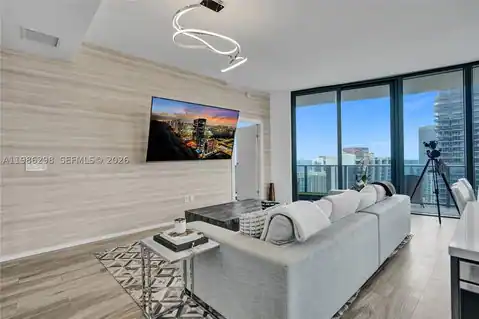 801 S Miami Ave #4901, Miami, FL 33130 — photo 4