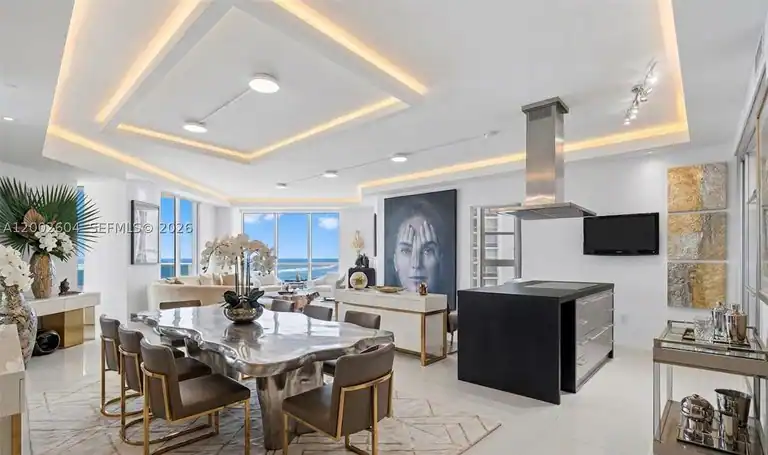 18201 Collins Ave #709, Sunny Isles Beach, FL 33160
