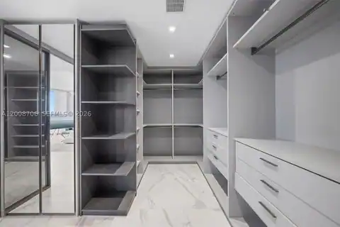 18975 Collins Ave #5200, Sunny Isles Beach, FL 33160 — photo 17