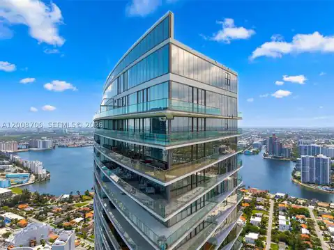 18975 Collins Ave #5200, Sunny Isles Beach, FL 33160 — photo 31