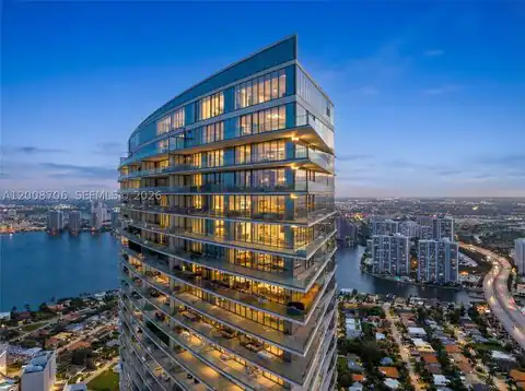 18975 Collins Ave #5200, Sunny Isles Beach, FL 33160 — photo 32