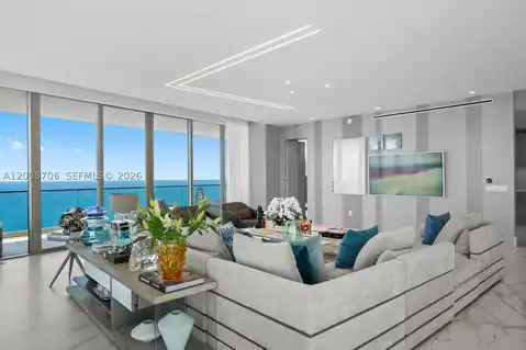 18975 Collins Ave #5200, Sunny Isles Beach, FL 33160 — photo 4