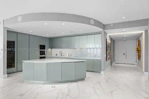 18975 Collins Ave #5200, Sunny Isles Beach, FL 33160 — photo 8