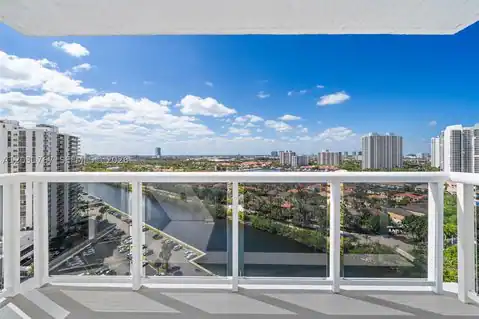 20505 E Country Club Dr #1938, Aventura, FL 33180 — photo 24