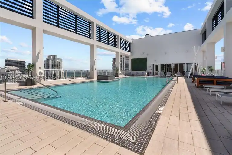 151 SE 1st St #1402, Miami, FL 33131