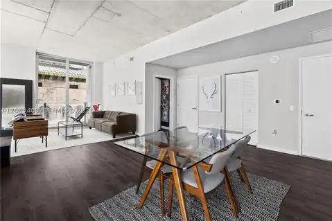 151 SE 1st St #1402, Miami, FL 33131 — photo 5