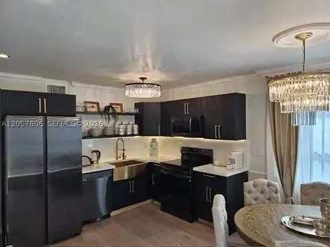 611 NE 14th Ct #611, Fort Lauderdale, FL 33304 — photo 9