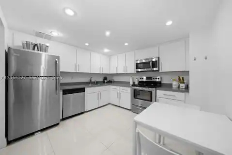 9801 Collins Ave #20V, Bal Harbour, FL 33154 — photo 9