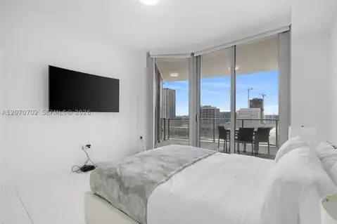 851 NE 1st Ave #1610, Miami, FL 33132 — photo 10