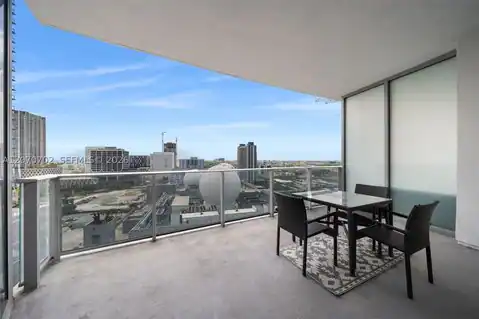 851 NE 1st Ave #1610, Miami, FL 33132 — photo 2