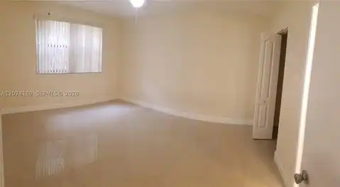 8100 Geneva Ct #438, Doral, FL 33166 — photo 5