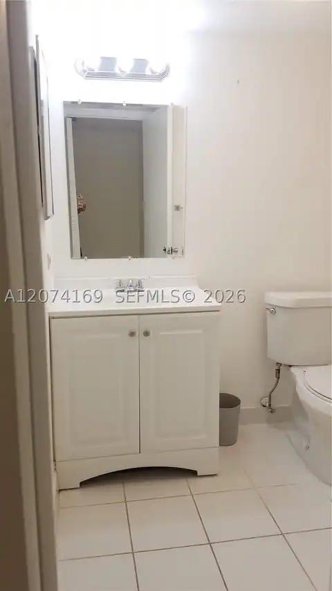 8100 Geneva Ct #438, Doral, FL 33166 — photo 7