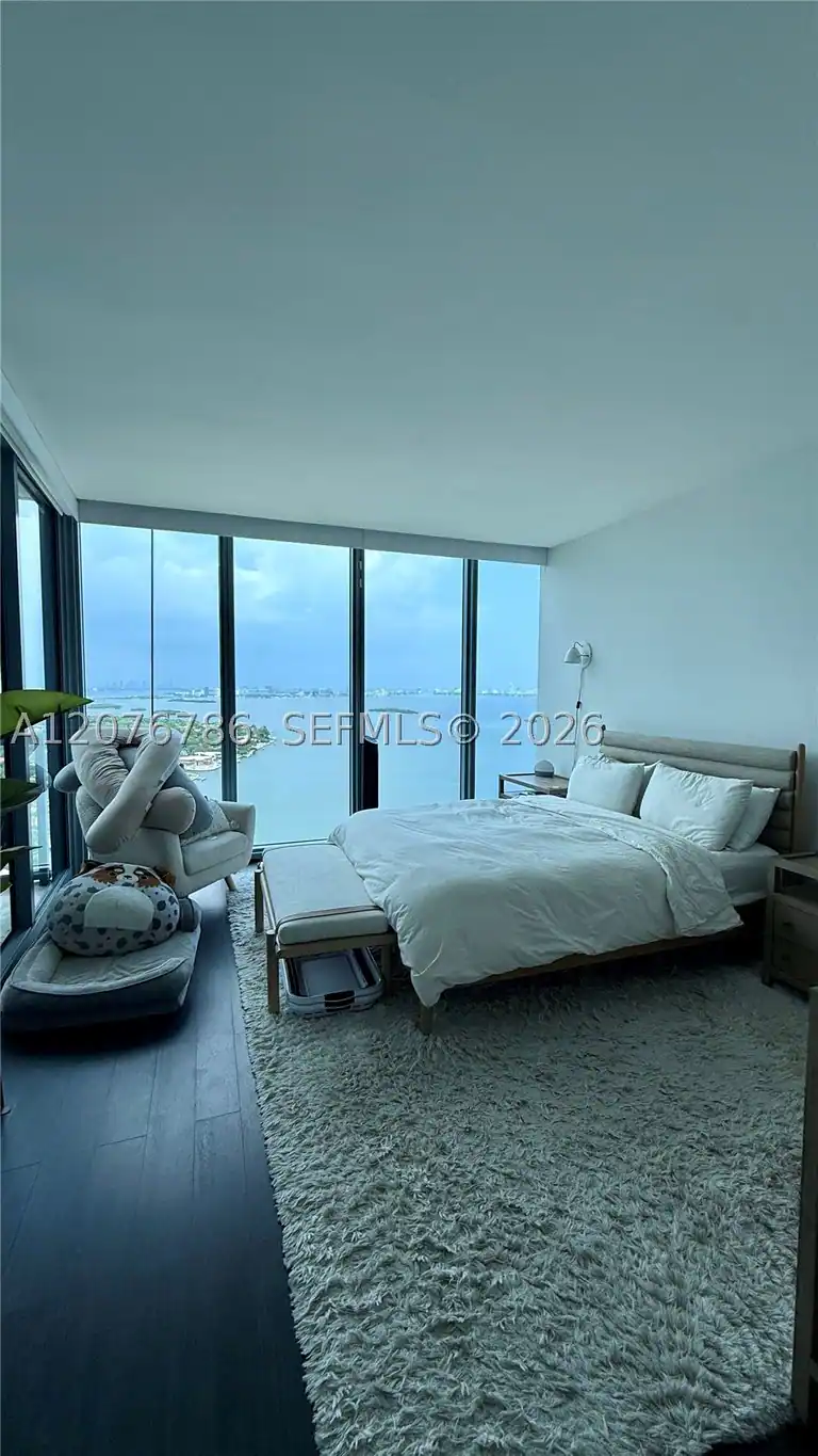 601 NE 36th St #3309, Miami, FL 33137