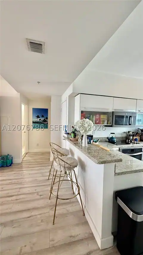 601 NE 36th St #3309, Miami, FL 33137 — photo 16