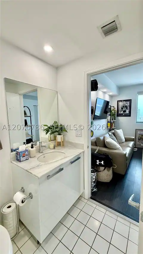 601 NE 36th St #3309, Miami, FL 33137 — photo 21